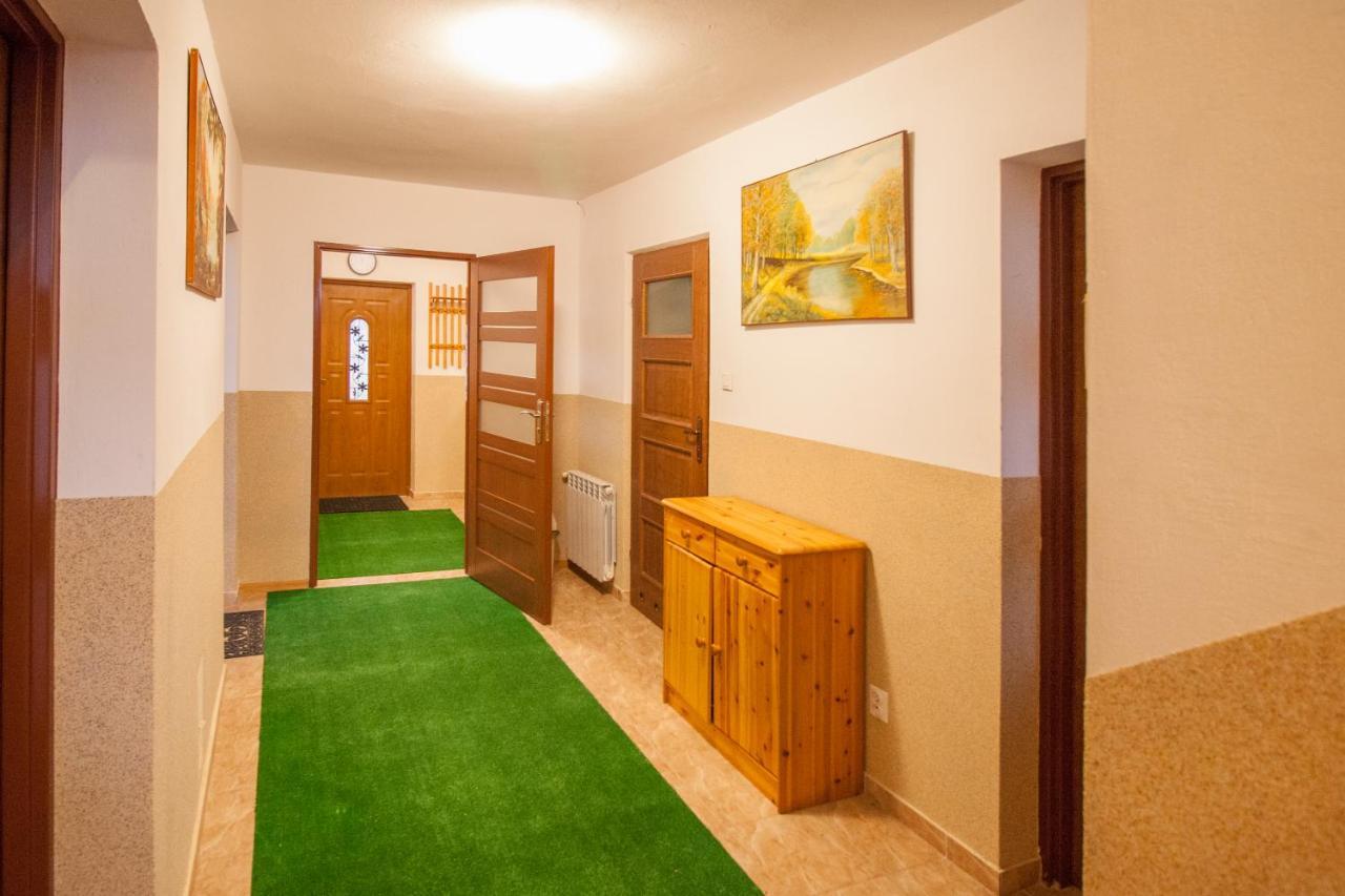 Przystan Laworta Apartment Ustrzyki Dolne Exterior photo